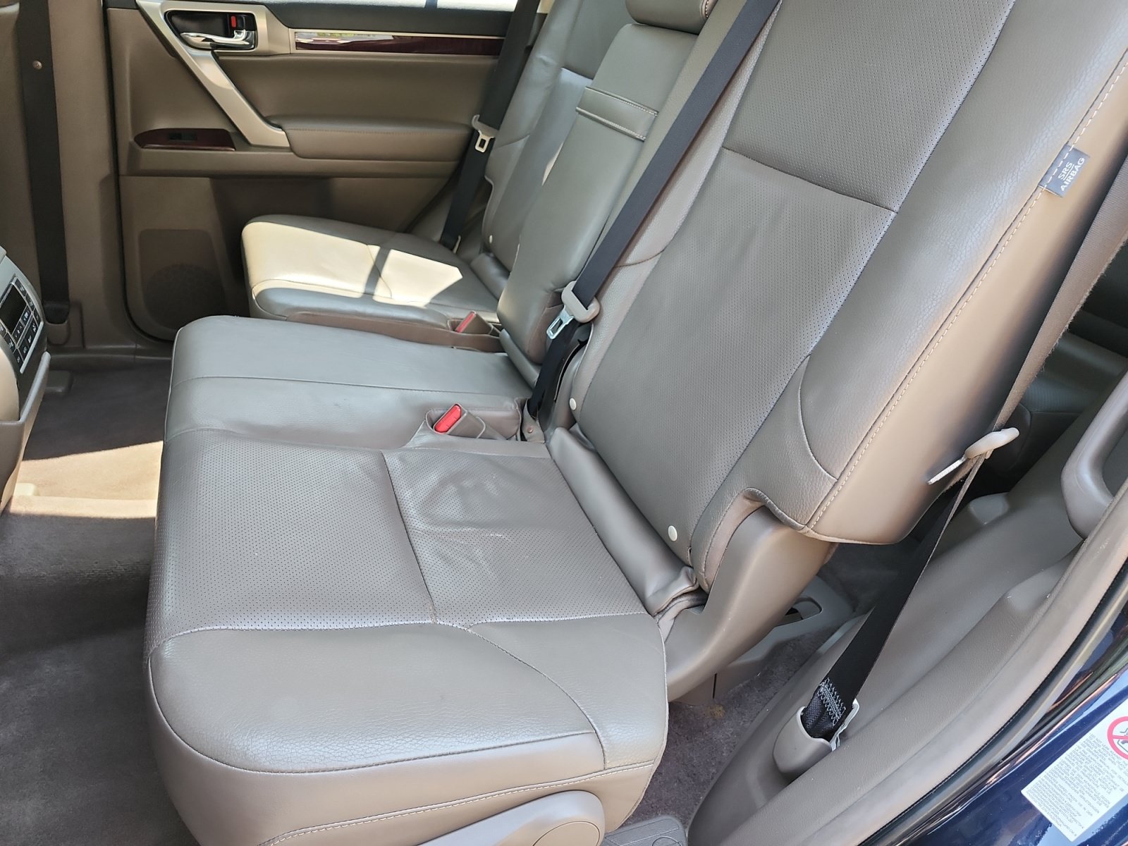 Used 2018 Lexus GX 460 Premium w/ Premium Package AWD/4WD image 14