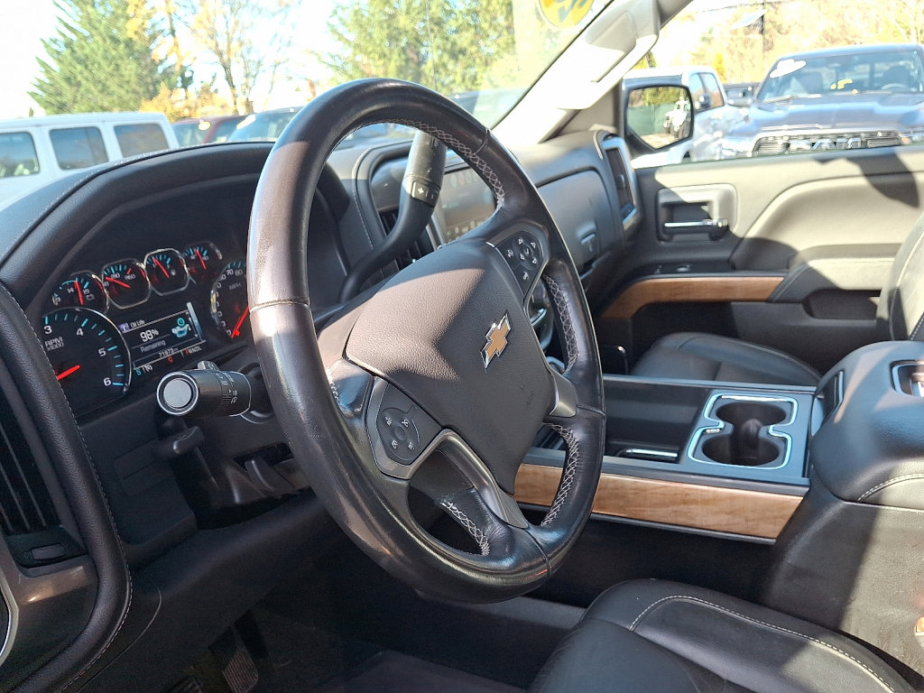 Used 2018 Chevrolet Silverado 1500 LTZ image 25