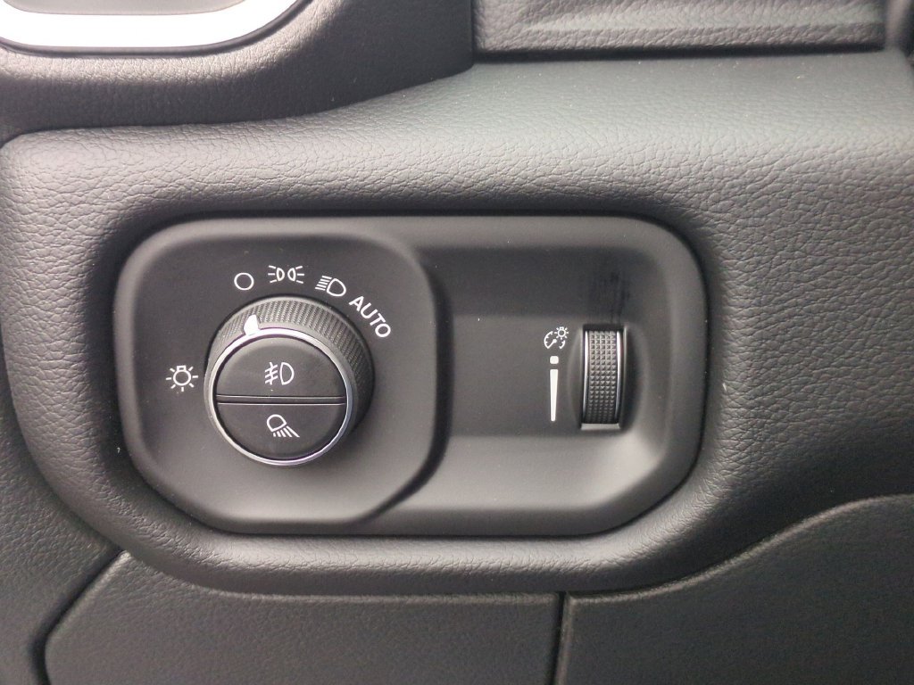 New 2027 RAM 2500 Big Horn AWD/4WD image 20