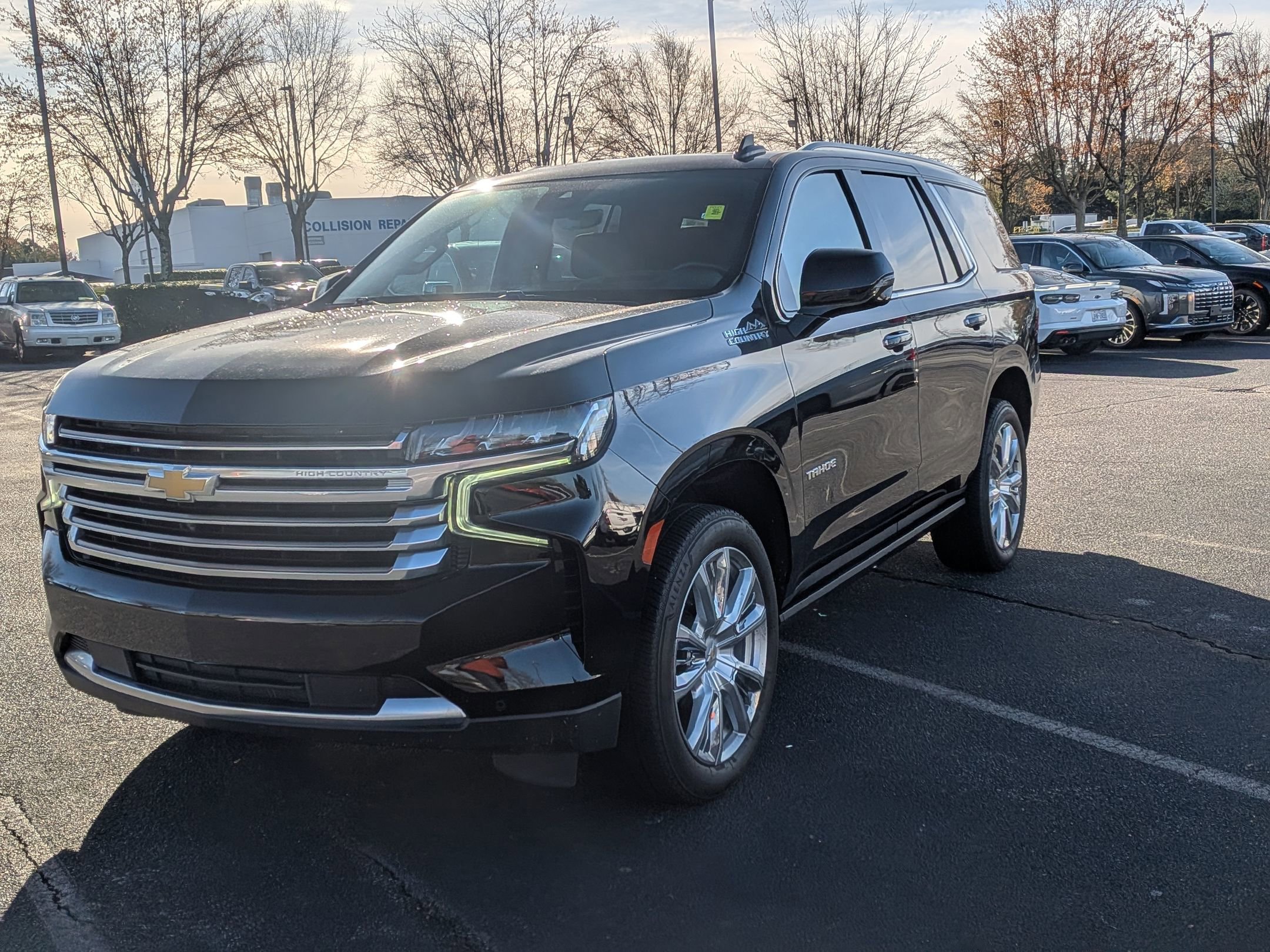 Certified 2024 Chevrolet Tahoe High Country w/ Premium Package AWD/4WD image 5