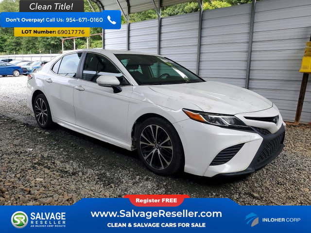 Used 2019 Toyota Camry SE w/ Convenience Package FWD image 5