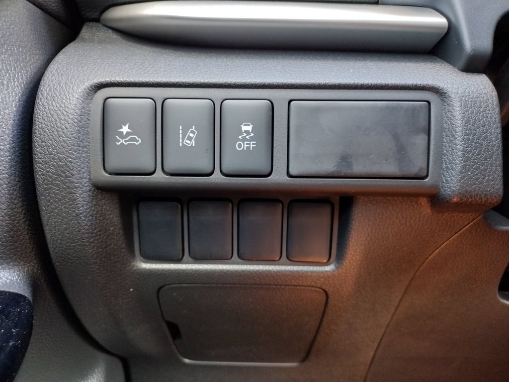New 2026 Mitsubishi Eclipse Cross LE AWD/4WD image 19