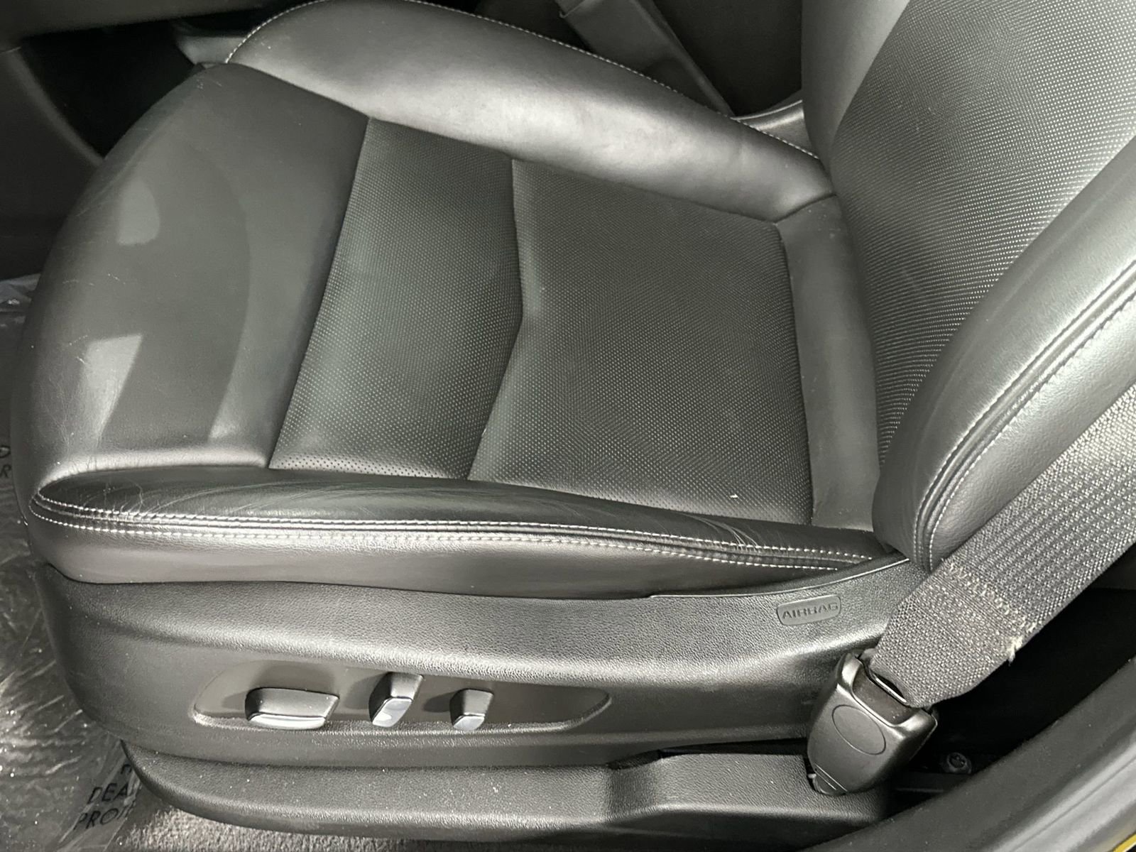 Used 2023 Cadillac XT5 Premium Luxury image 12