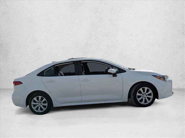 Certified 2025 Toyota Corolla LE image 4