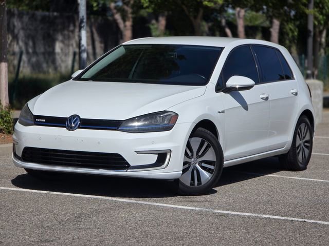 Used 2015 Volkswagen e-Golf SEL Premium FWD image 26