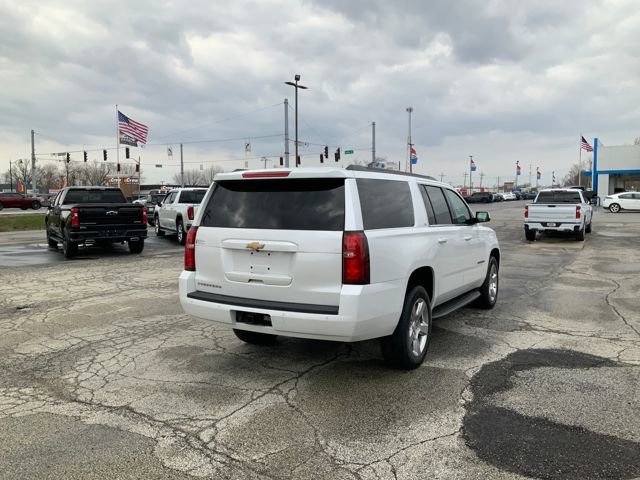 Used 2018 Chevrolet Suburban LT image 7