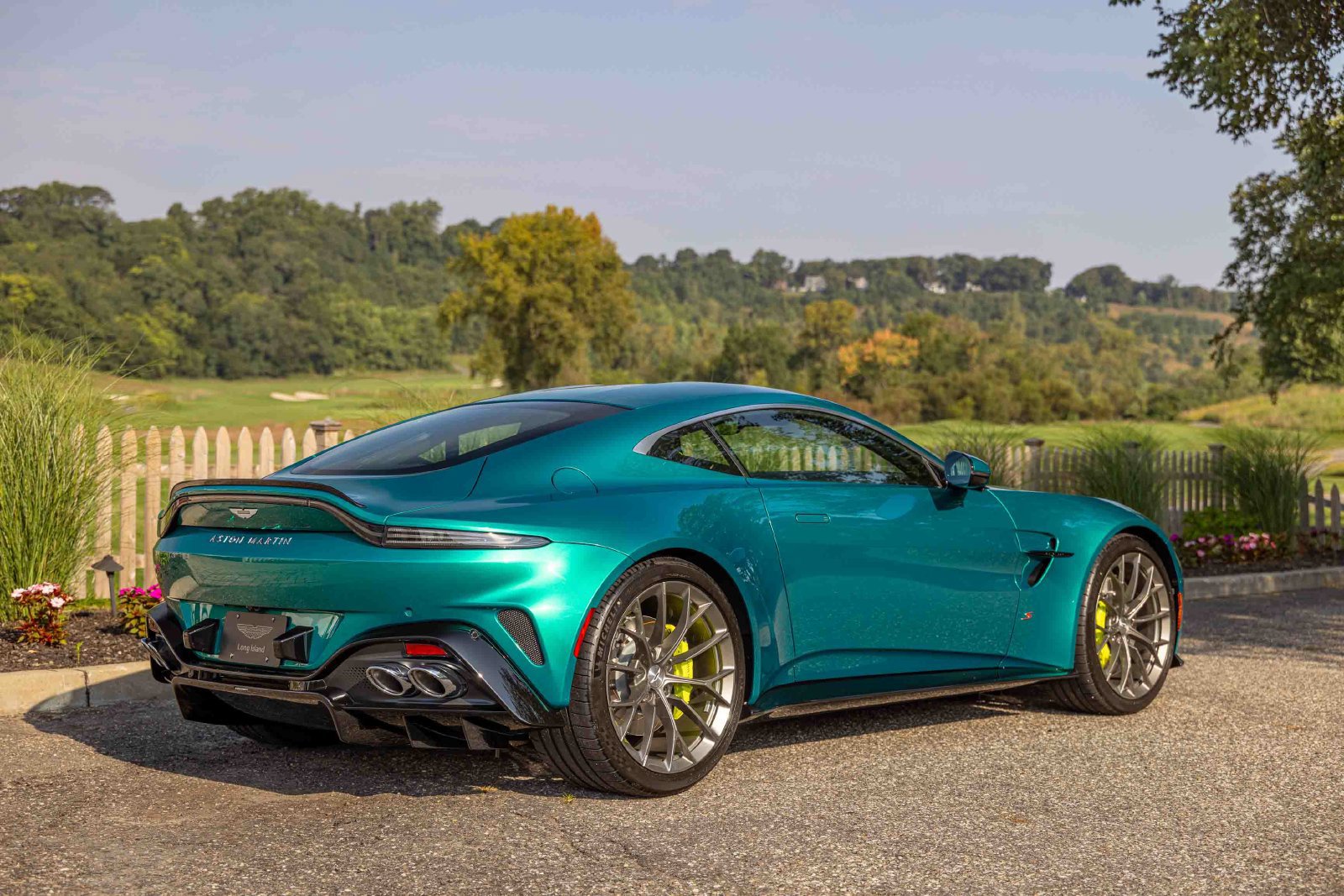 New 2026 Aston Martin V8 Vantage S RWD image 18