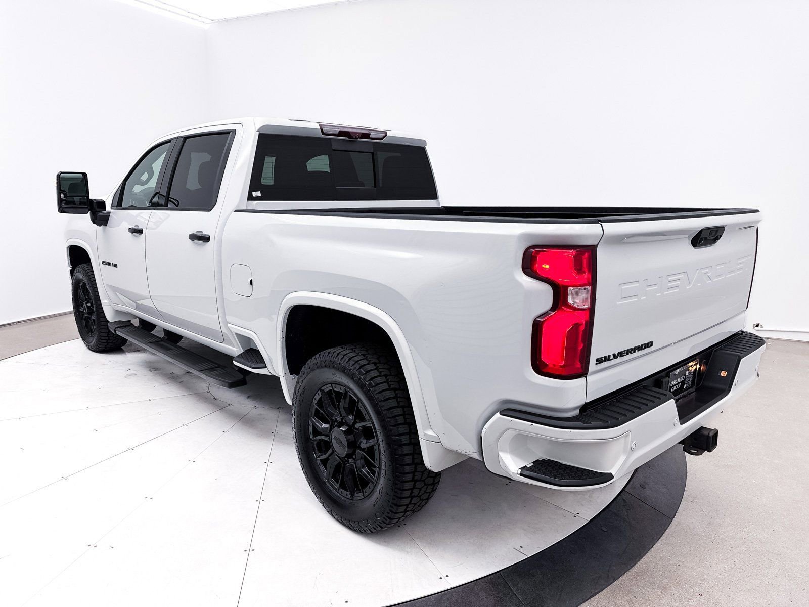 Used 2022 Chevrolet Silverado 2500 High Country w/ Z71 Off-Road Package image 30