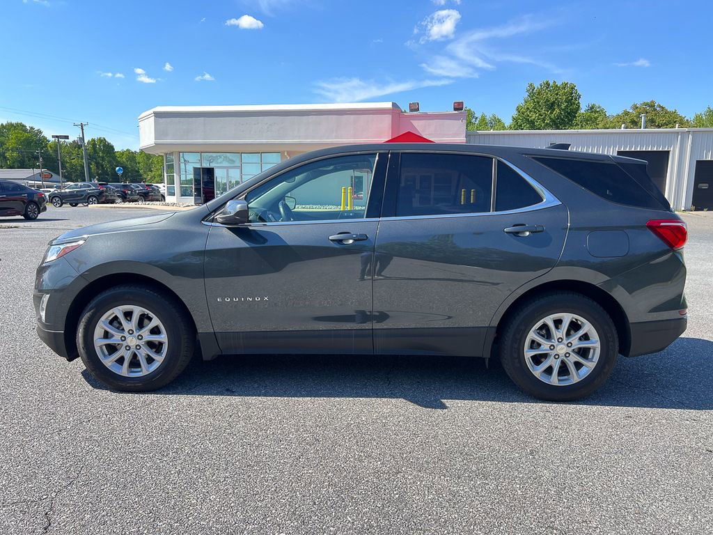 Used 2020 Chevrolet Equinox LT FWD image 2
