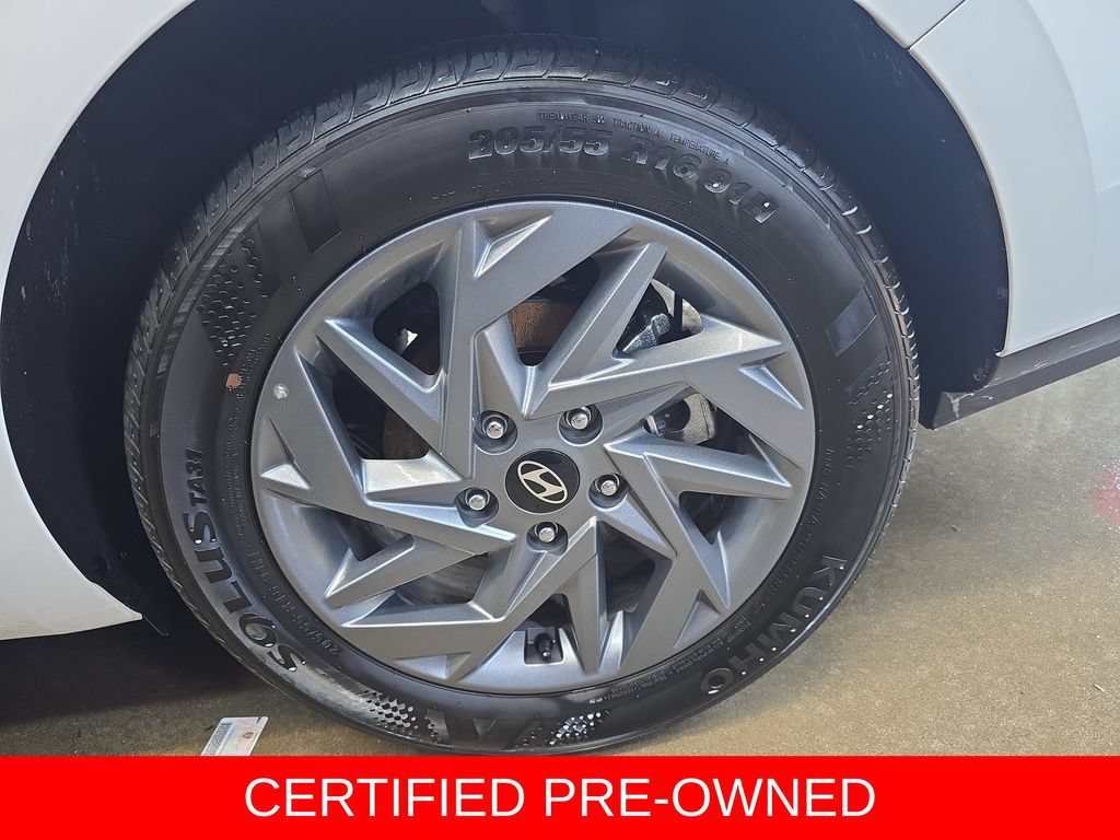 Certified 2025 Hyundai Elantra Hybrid FWD image 33
