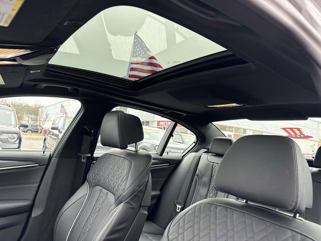 Used 2023 BMW 530i xDrive w/ Executive Package image 18