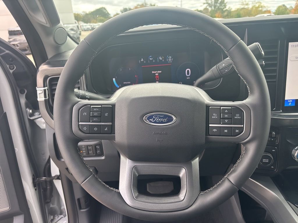 New 2026 Ford F350 Lariat w/ Chrome Package image 18