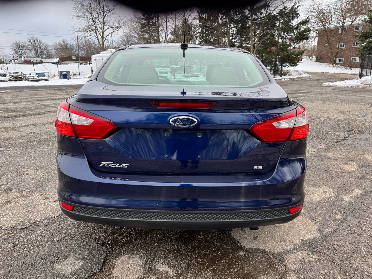 Used 2012 Ford Focus SE image 15