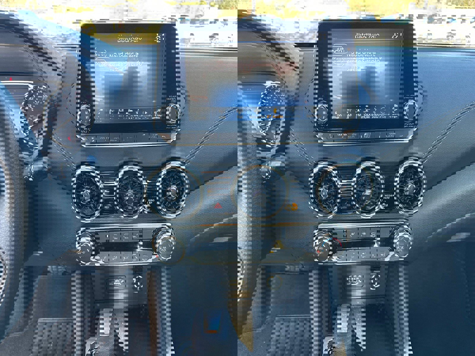 Used 2023 Nissan Sentra SV image 27