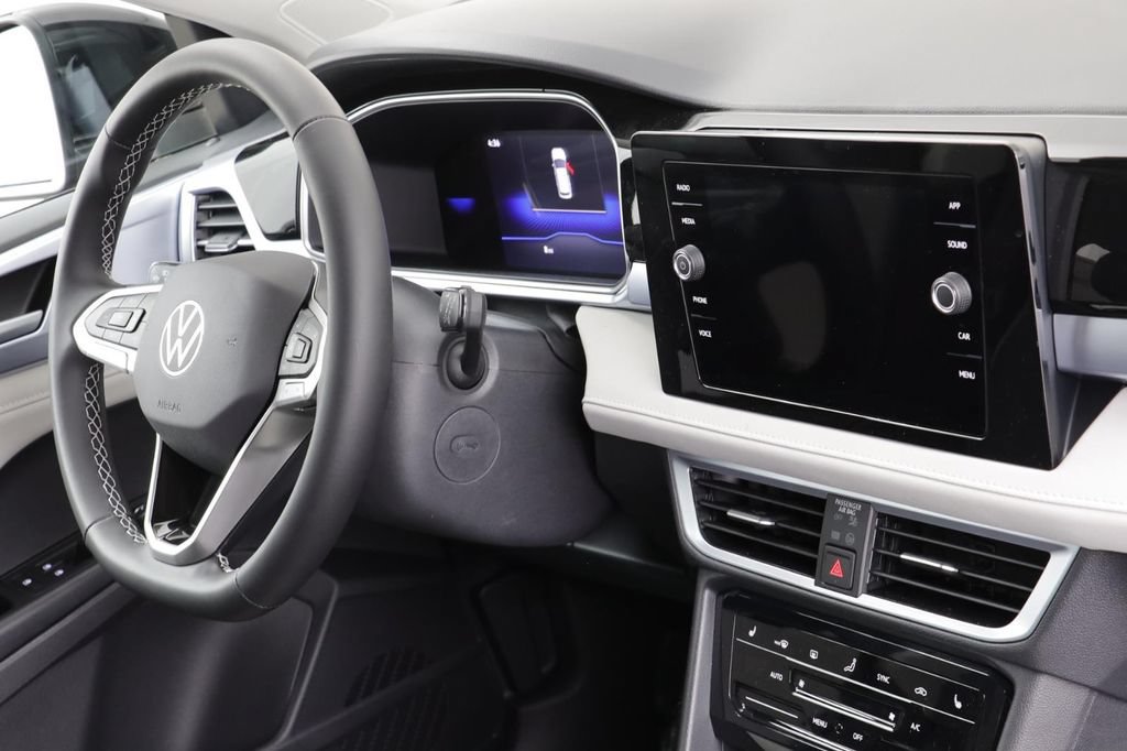 New 2026 Volkswagen Taos SE AWD/4WD image 22