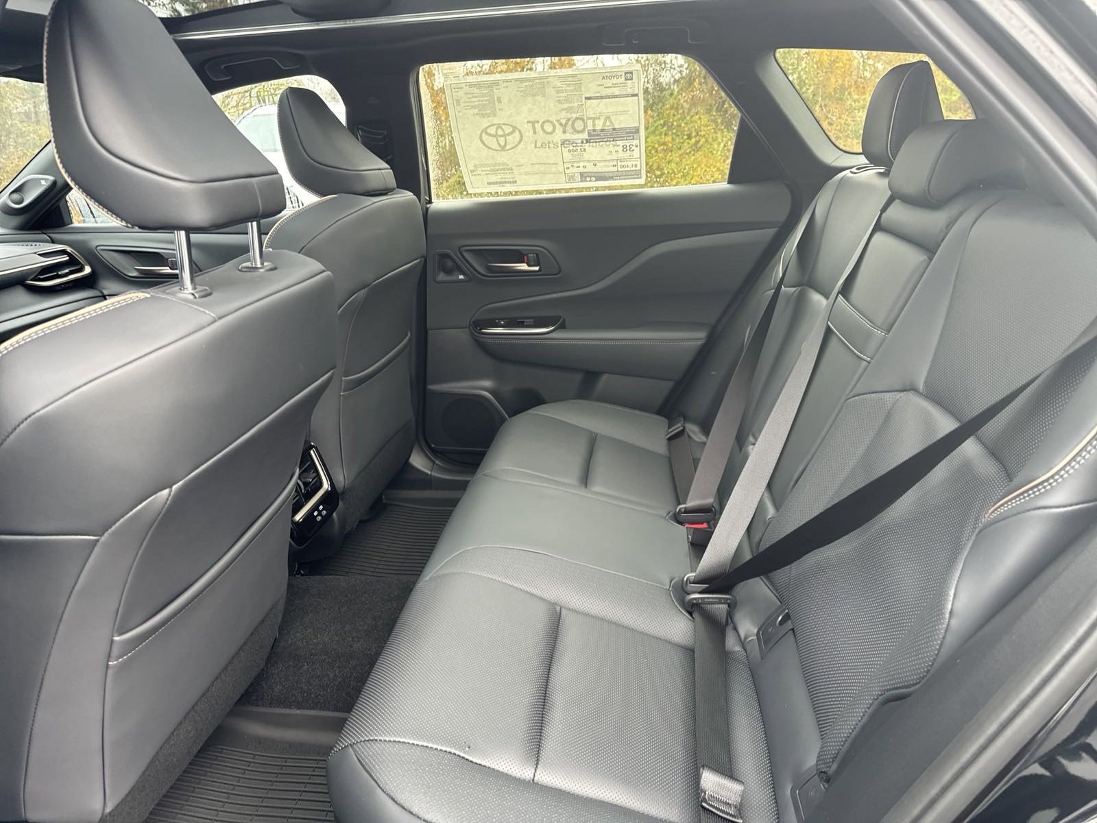 New 2025 Toyota Crown Signia w/ Advanced Technology Package AWD/4WD image 24