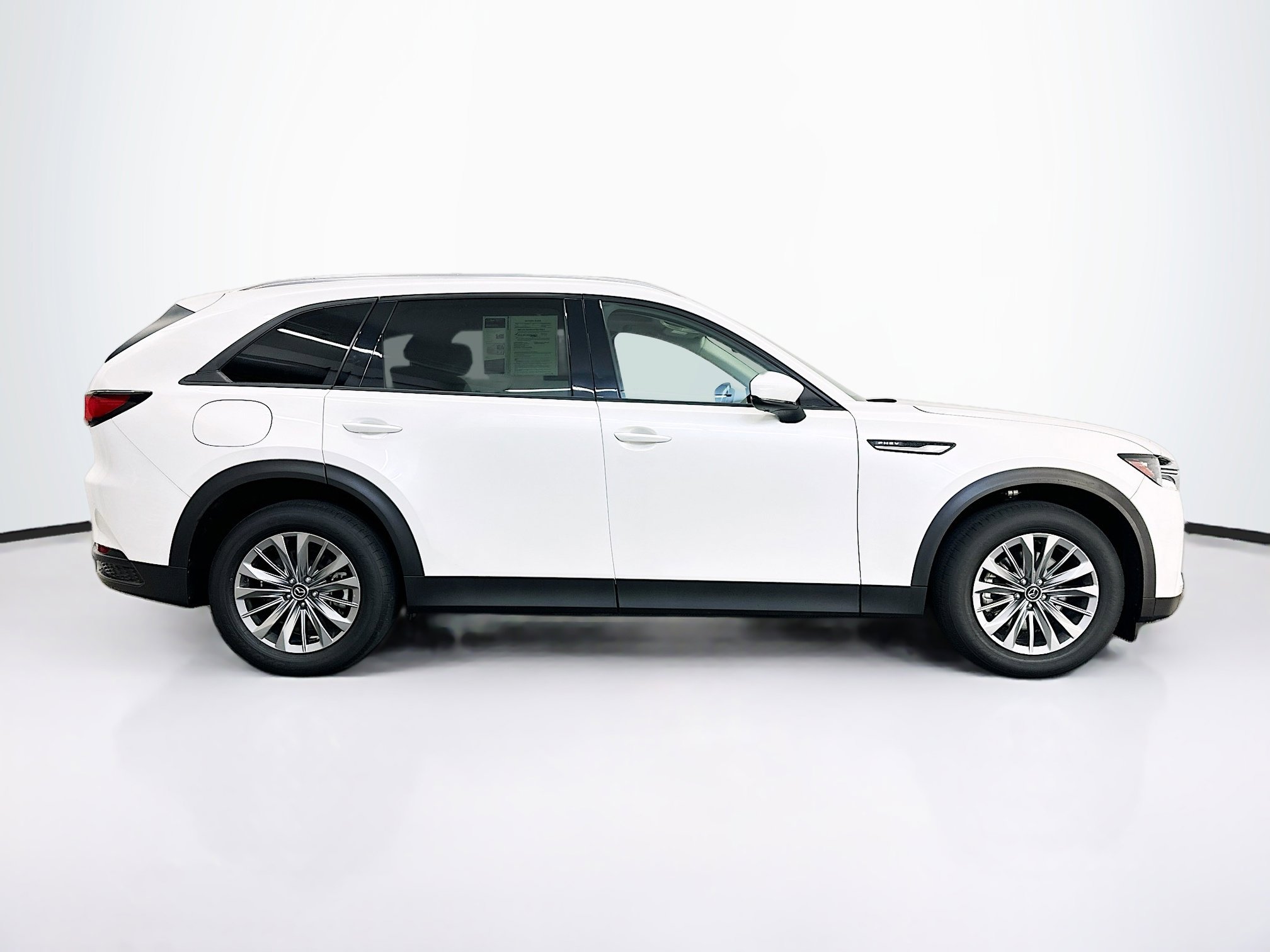 Used 2024 MAZDA CX-90 Plug-In Hybrid w/ Preferred AWD/4WD image 10