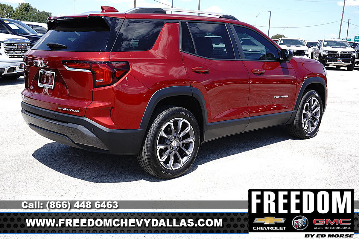 New 2026 GMC Terrain Elevation w/ Elevation Premium Package FWD image 7