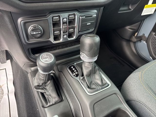 New 2026 Jeep Gladiator Sport AWD/4WD image 9