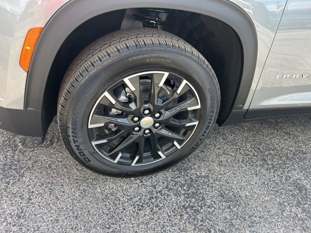 New 2026 Chevrolet Traverse LT FWD image 10