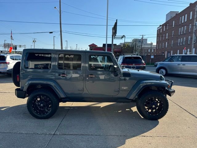 Used 2015 Jeep Wrangler Unlimited Sahara w/ Connectivity Group image 6