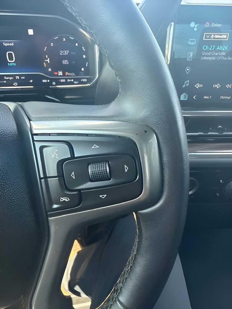 Used 2023 Chevrolet Silverado 1500 LT AWD/4WD image 45