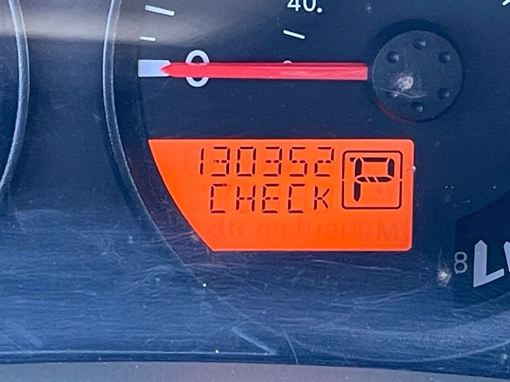 Used 2018 Nissan Frontier SV w/ Value Truck Package image 14