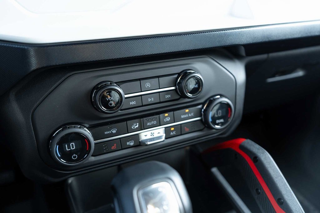 Used 2023 Ford Bronco Heritage Edition image 18