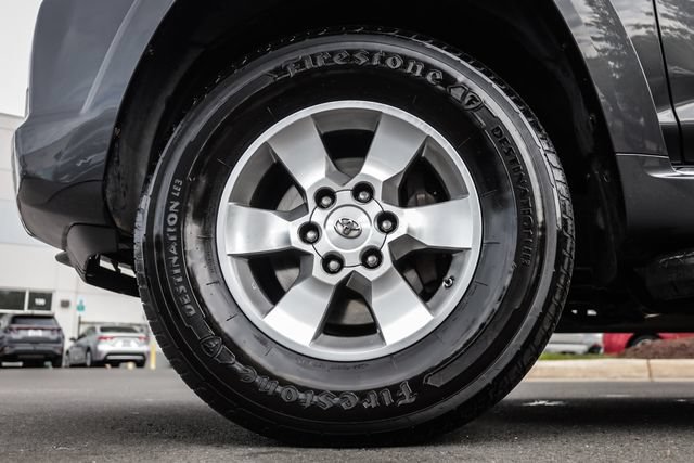 Used 2013 Toyota 4Runner SR5 w/ Convenience Pkg AWD/4WD image 24