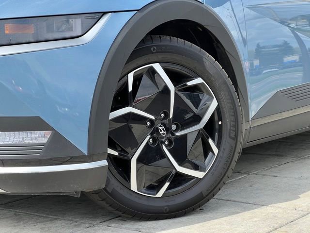 Certified 2024 Hyundai Ioniq 5 SE AWD/4WD image 2