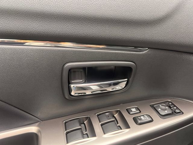 New 2026 Mitsubishi Outlander Sport SE image 12