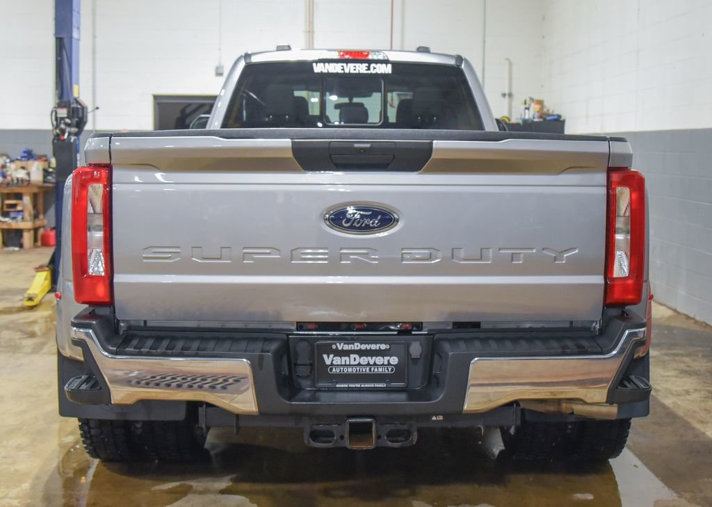 Used 2023 Ford F450 XL w/ XL Driver Assist Package image 10