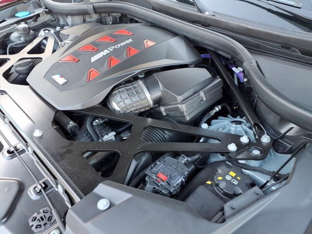 Used 2024 BMW X5 M Competition w/ Executive Package image 27