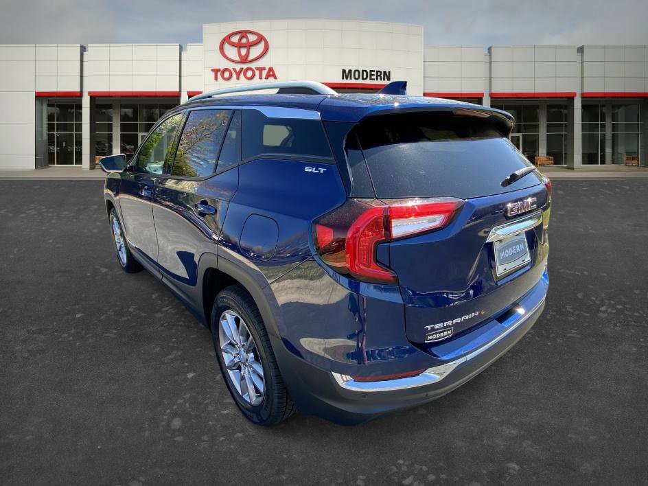 Used 2022 GMC Terrain SLT image 6