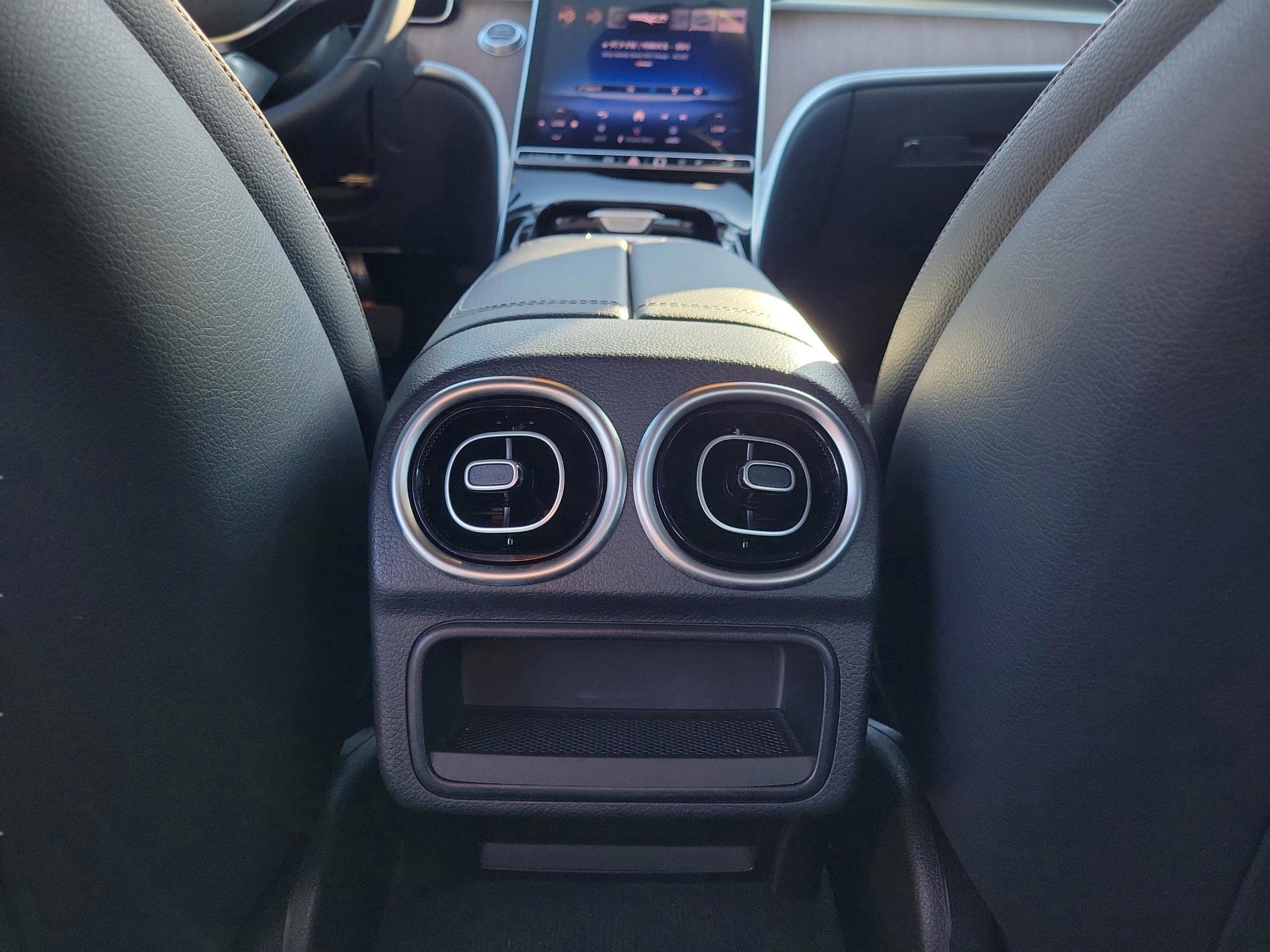 Certified 2025 Mercedes-Benz C 300 Sedan image 23