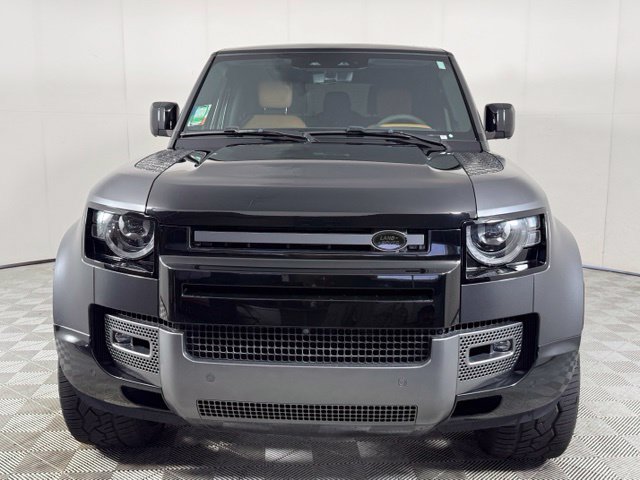 Used 2023 Land Rover Defender 90 Carpathian Edition AWD/4WD image 11