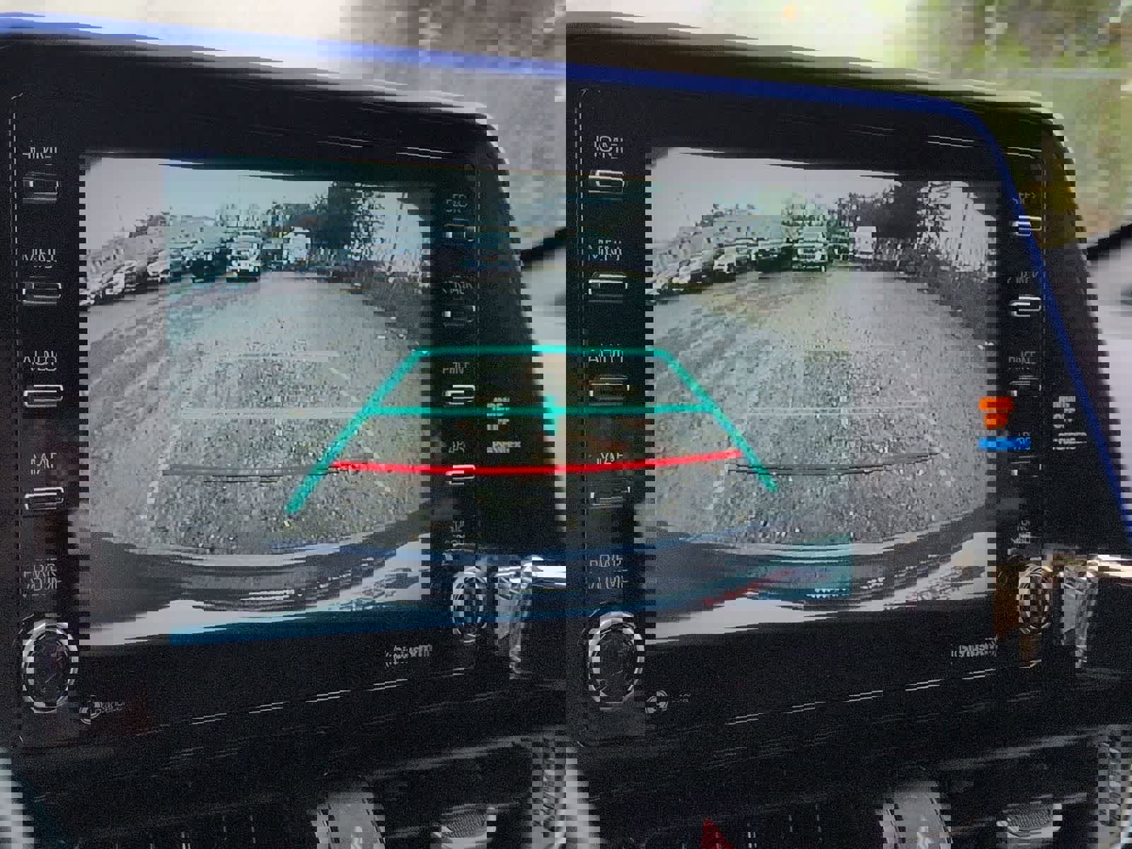 Used 2020 Toyota C-HR XLE image 27