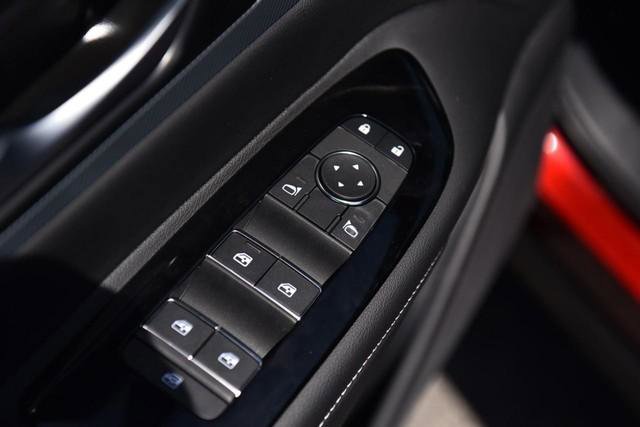 New 2025 Nissan Murano SL image 9