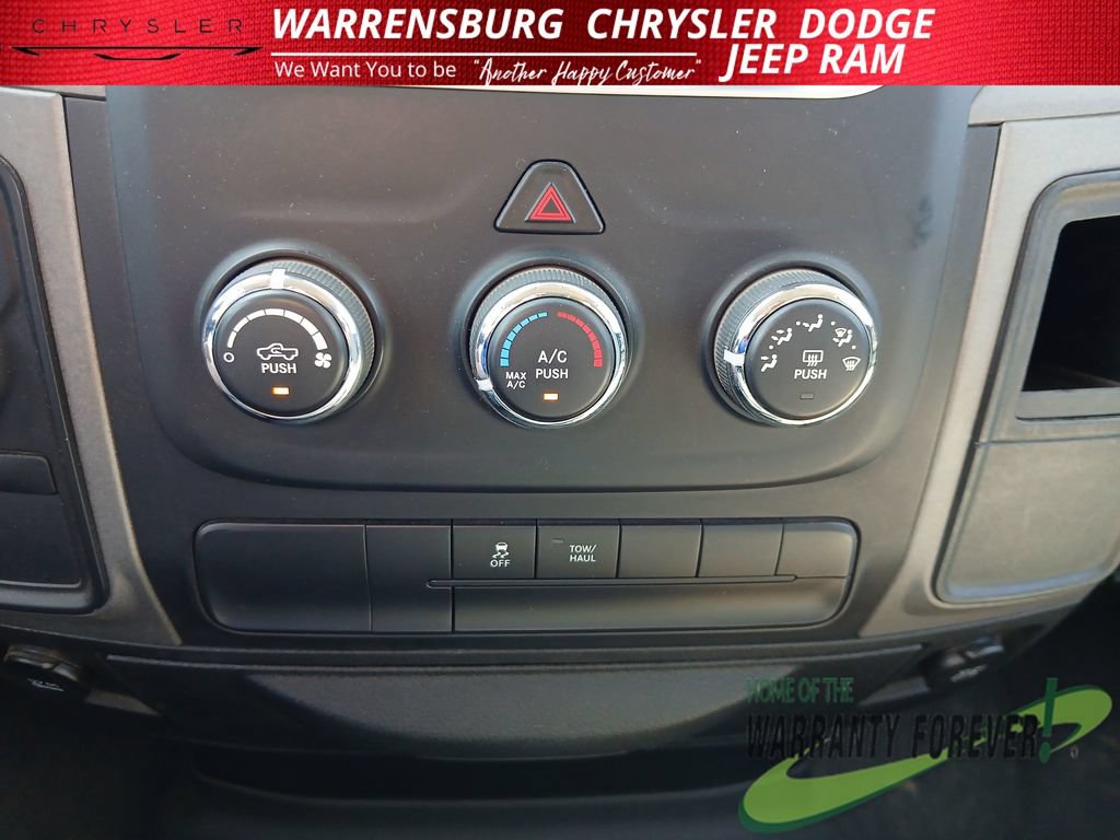Used 2014 RAM 1500 Express AWD/4WD image 21