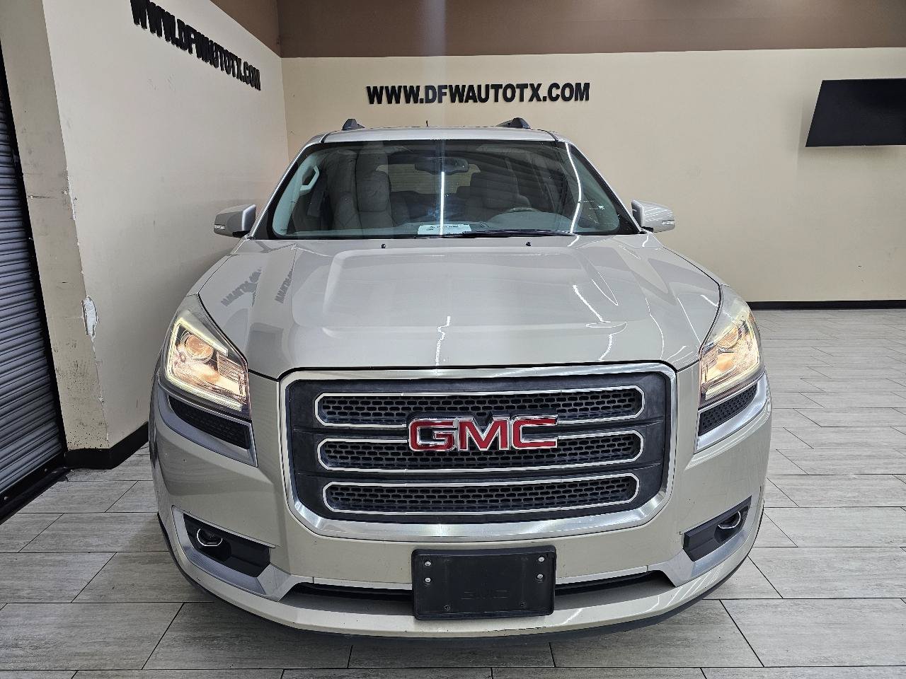 Used 2013 GMC Acadia SLT FWD image 3