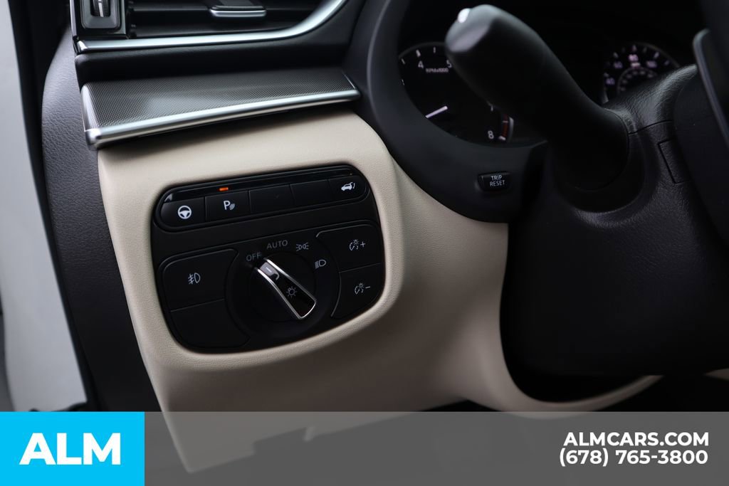 Used 2022 INFINITI QX50 Luxe image 13