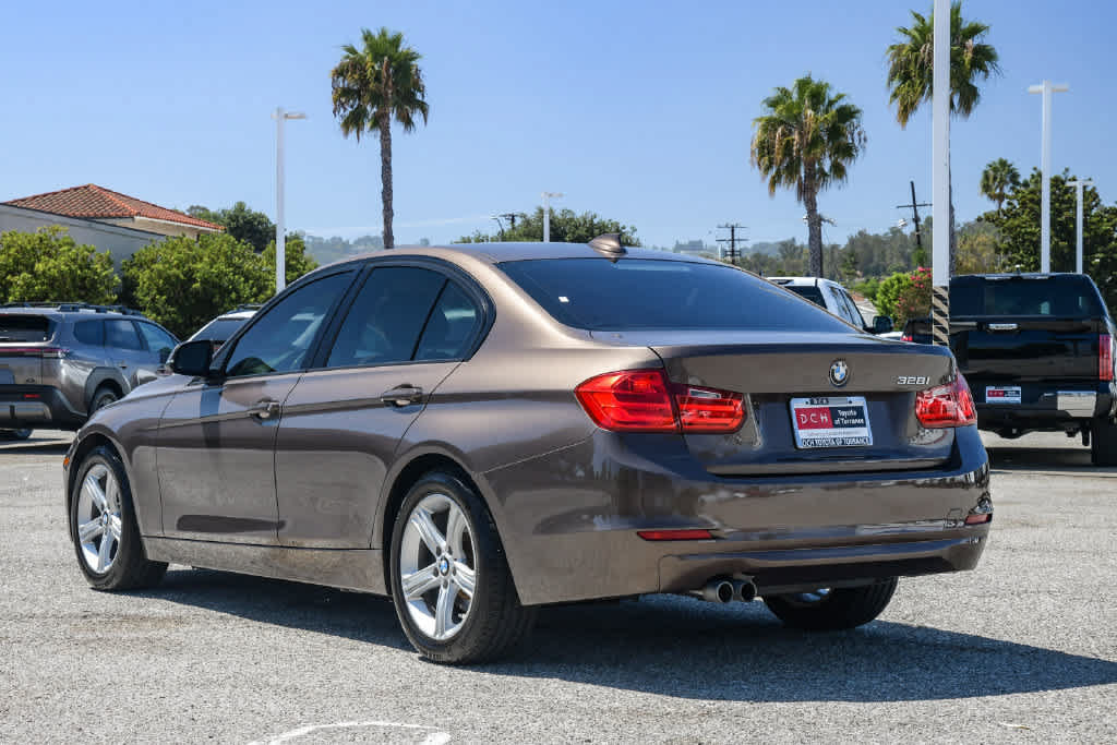 Used 2014 BMW 328i Sedan RWD image 7