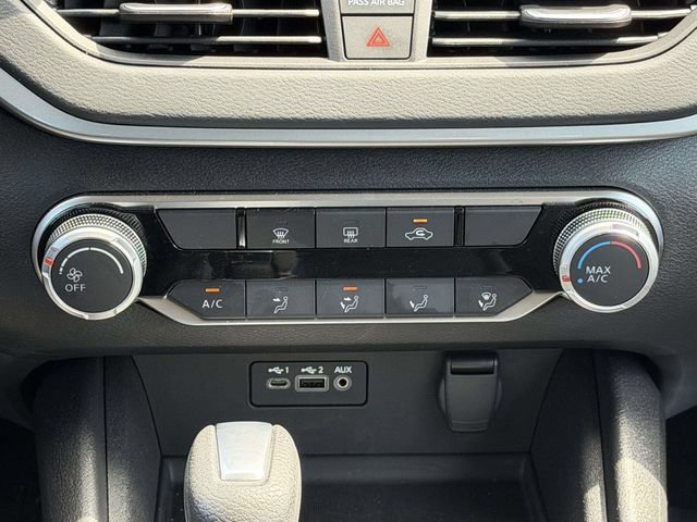 Used 2025 Nissan Altima 2.5 S FWD image 22