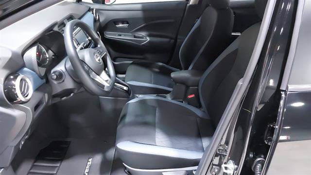 Used 2025 Nissan Versa SV w/ Trunk Package FWD image 20