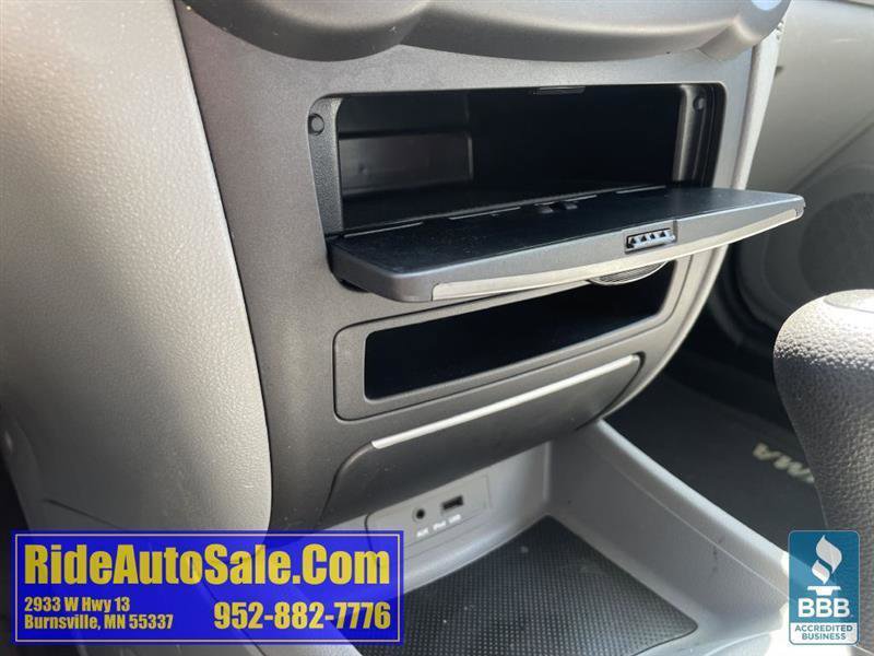 Used 2009 Kia Optima LX FWD image 38
