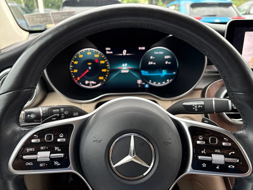 Used 2022 Mercedes-Benz GLC 300 4MATIC image 21