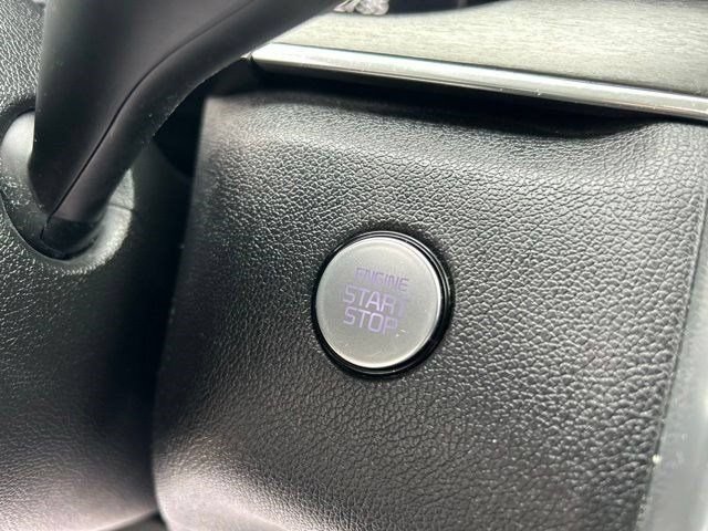 Used 2023 Kia Sorento SX AWD/4WD image 18