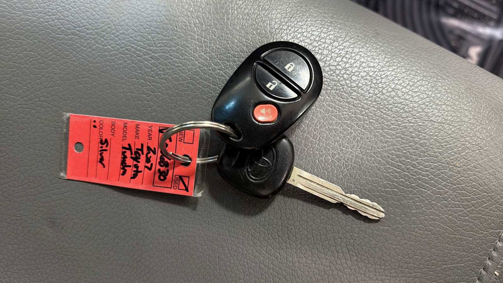 Used 2007 Toyota Tundra Limited AWD/4WD image 29