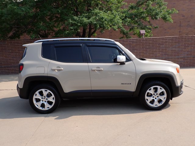 Used 2015 Jeep Renegade Limited w/ Trailer Tow Group AWD/4WD image 5