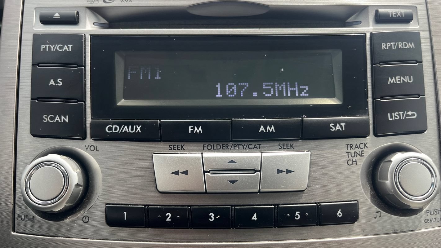 Used 2013 Subaru Outback 2.5i AWD/4WD image 16